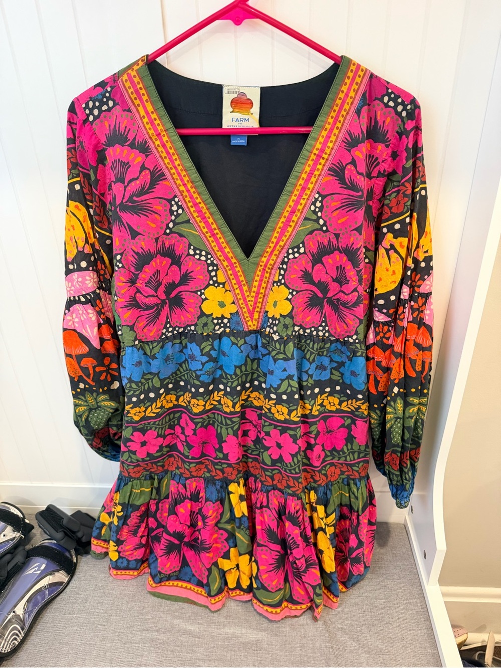 FARM Rio Pink Blue Yellow Floral V-Neck Mini Dress